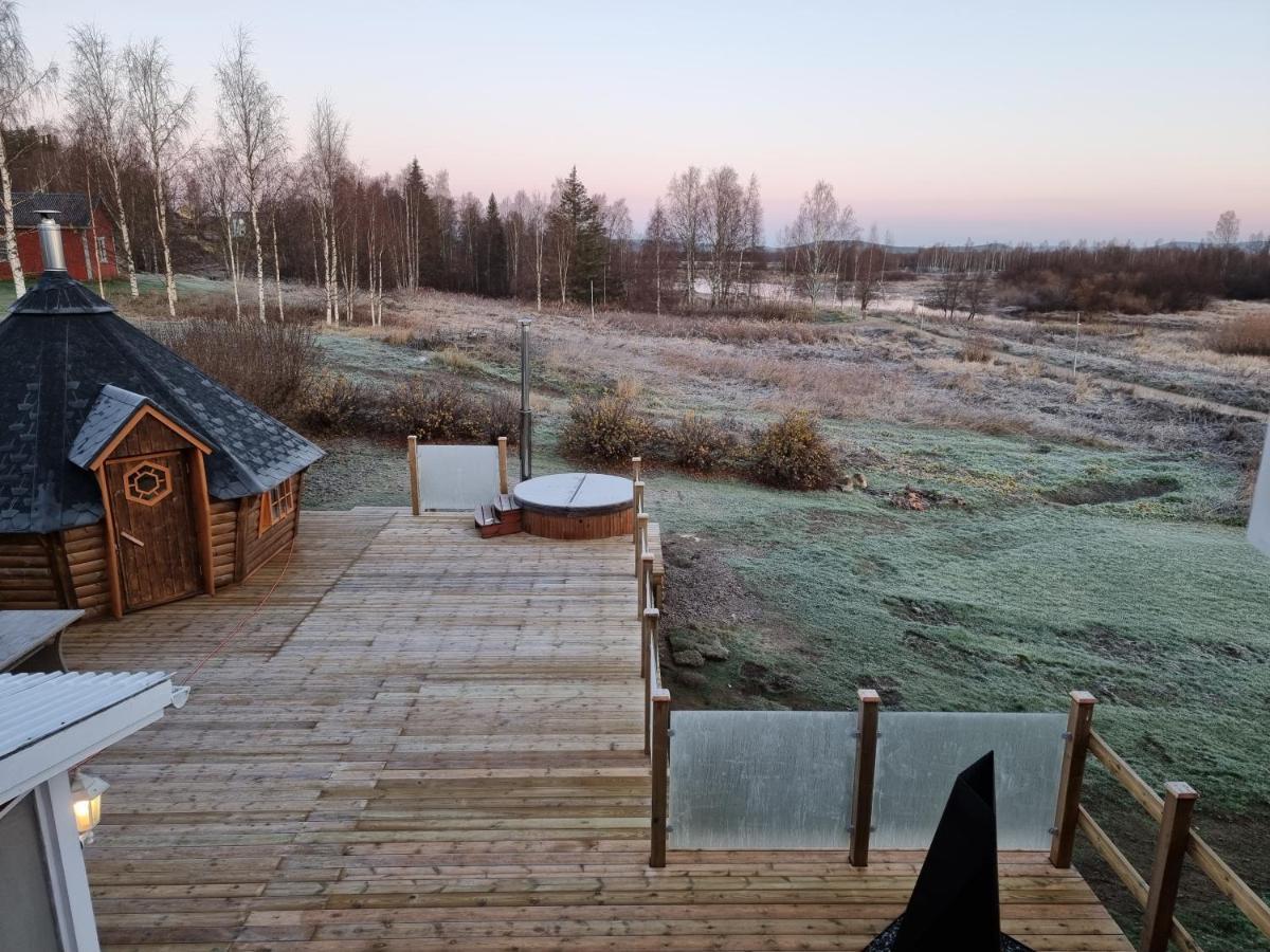 The Friendly Moose Hotel Overtornea Kültér fotó
